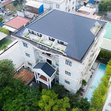 White Mansion 白色公馆 Hotel Phnompen Kültér fotó
