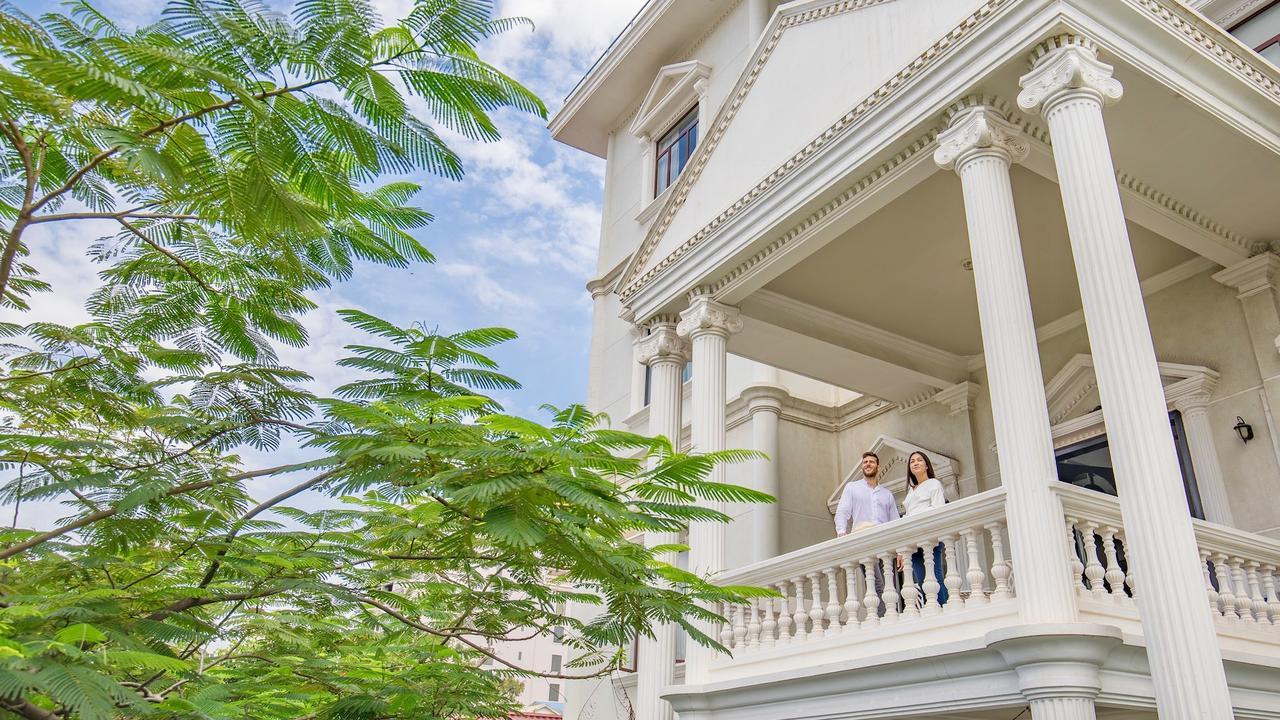 White Mansion 白色公馆 Hotel Phnompen Kültér fotó